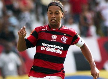  Flamengo chega a acordo verbal com a Traffic e R10 segue na Gávea