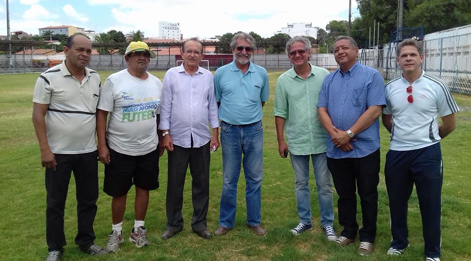  Prefeito, Secretários, Diretor e Presidente da Câmara visitam Estádio Álvaro de Carvalho