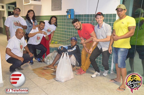  A solidariedade dos pauloafonsinos vem aquecendo os mais necessitados nesse inverno