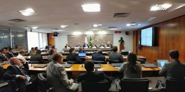  Codevasf participa de debate sobre crise hídrica na bacia do São Francisco