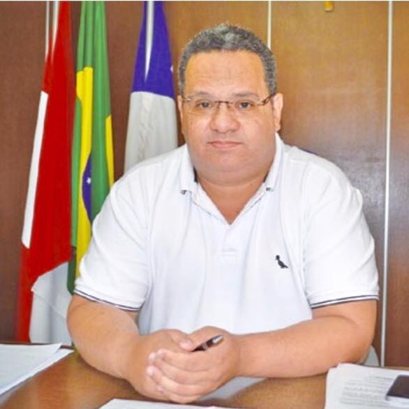  Prefeito de Paulo Afonso em exercício se reúne com diretoria da Chesf em Recife