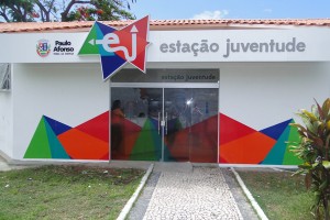  Inscrições abertas para oficina de violão do Programa Estação Juventude