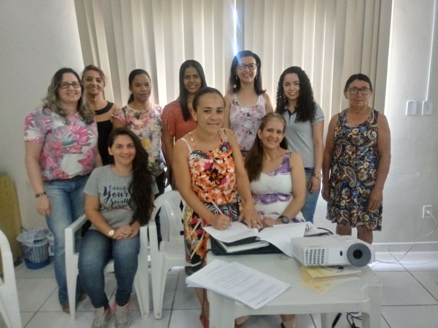  Glória (BA): Secretaria de Assistência Social e CMAS assinam termo de aceite para implantação do serviço regional de acolhimento