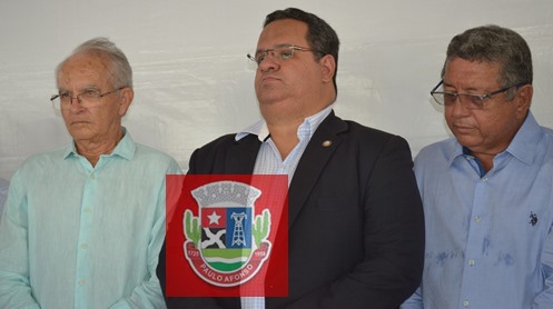  Presidente da Câmara Municipal, Marcondes Francisco participa da posse do prefeito Luiz de Deus