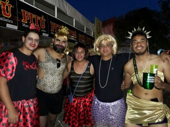  Blocos resgatam a tradição do carnaval de rua de Paulo Afonso