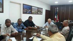  Pastores evangélicos se reuniram com prefeito Luiz de Deus Publicado no dia: 12-03-2018  | Credito:    | Credito: