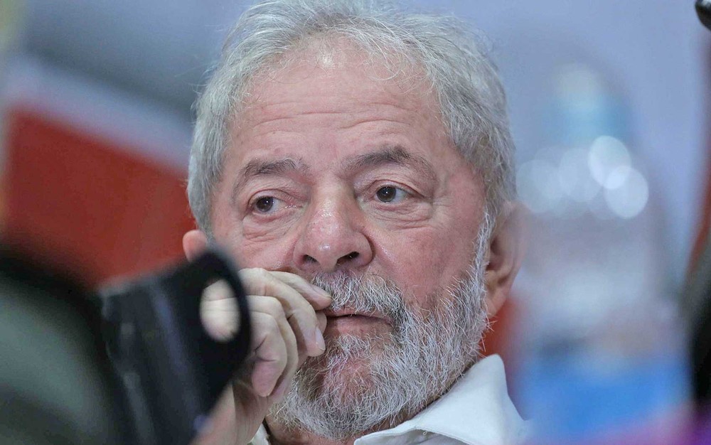  Defesa de Lula entra com recursos para ir ao STJ e STF contra condenação no caso do tríplex