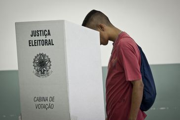  Partidos políticos devem fazer convenções de 20 de julho a 5 de agosto