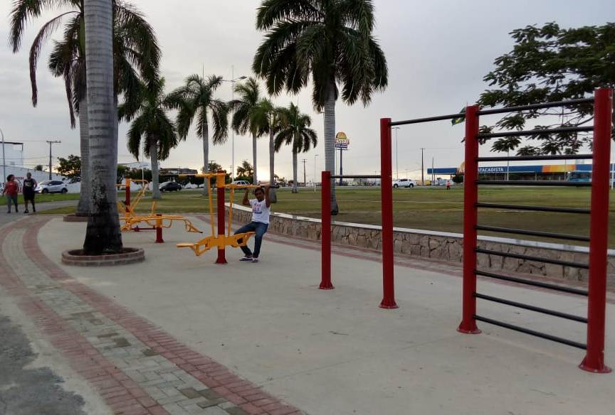  Equipamentos de ginástica em praças públicas ajudam pauloafonsinos a manter a forma física e cuidar da saúde