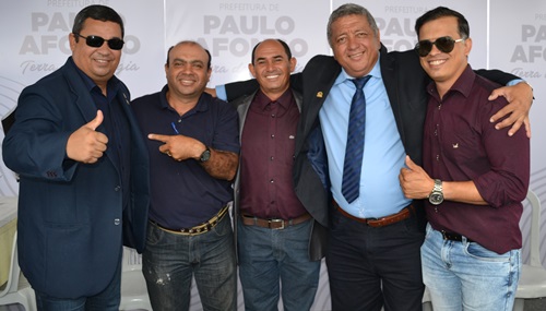  Presidente do Legislativo e vereadores prestigiam o desfile do  60º aniversário de Emancipação de Paulo Afonso.