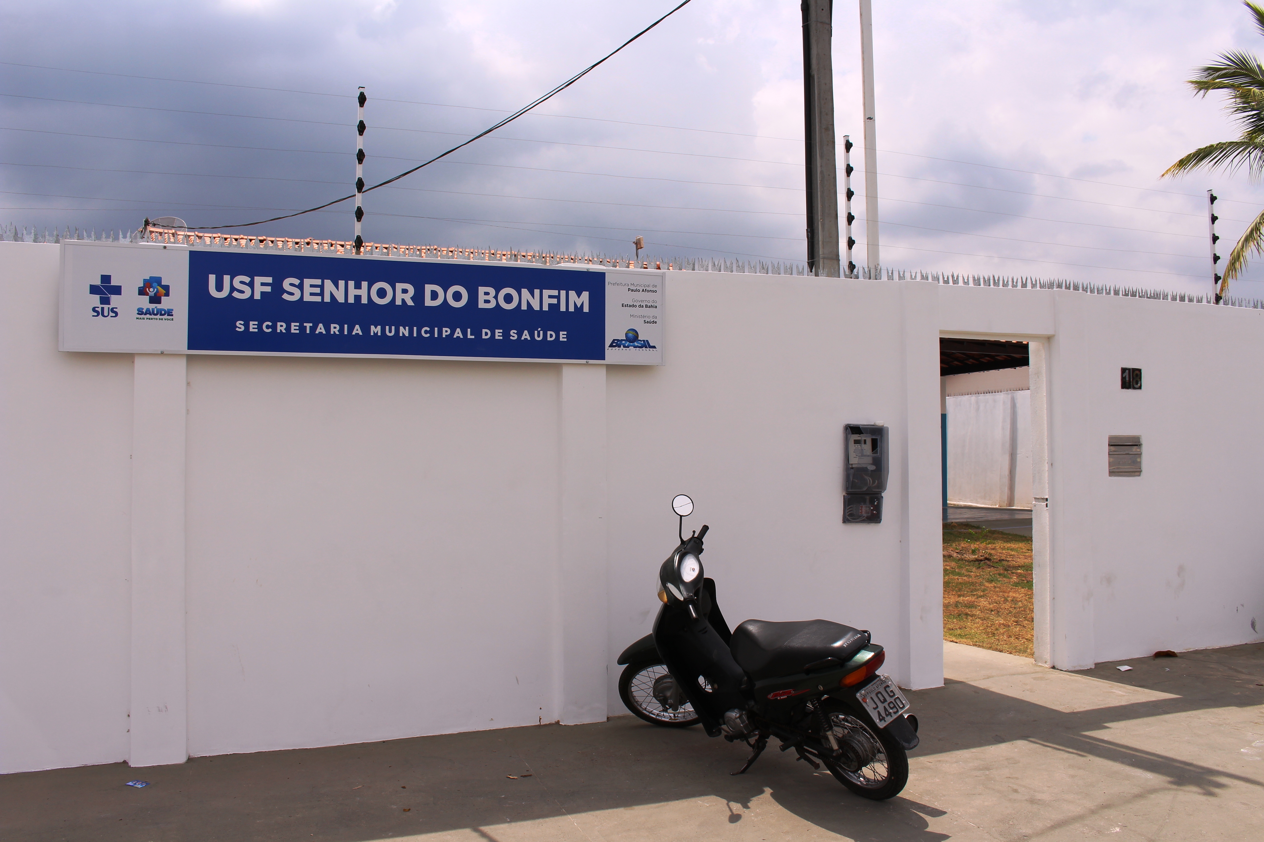  Unidade de Saúde Senhor do Bonfim funciona em novo endereço e usuários ganham mais espaço