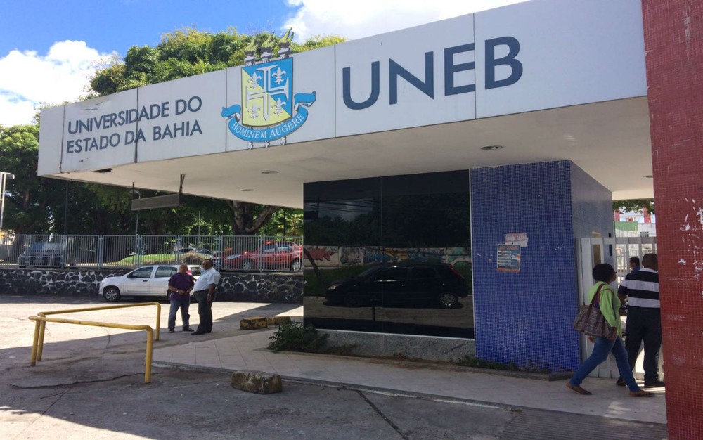  Uneb abre processo seletivo com 12 vagas para Técnico em Mídias e Música