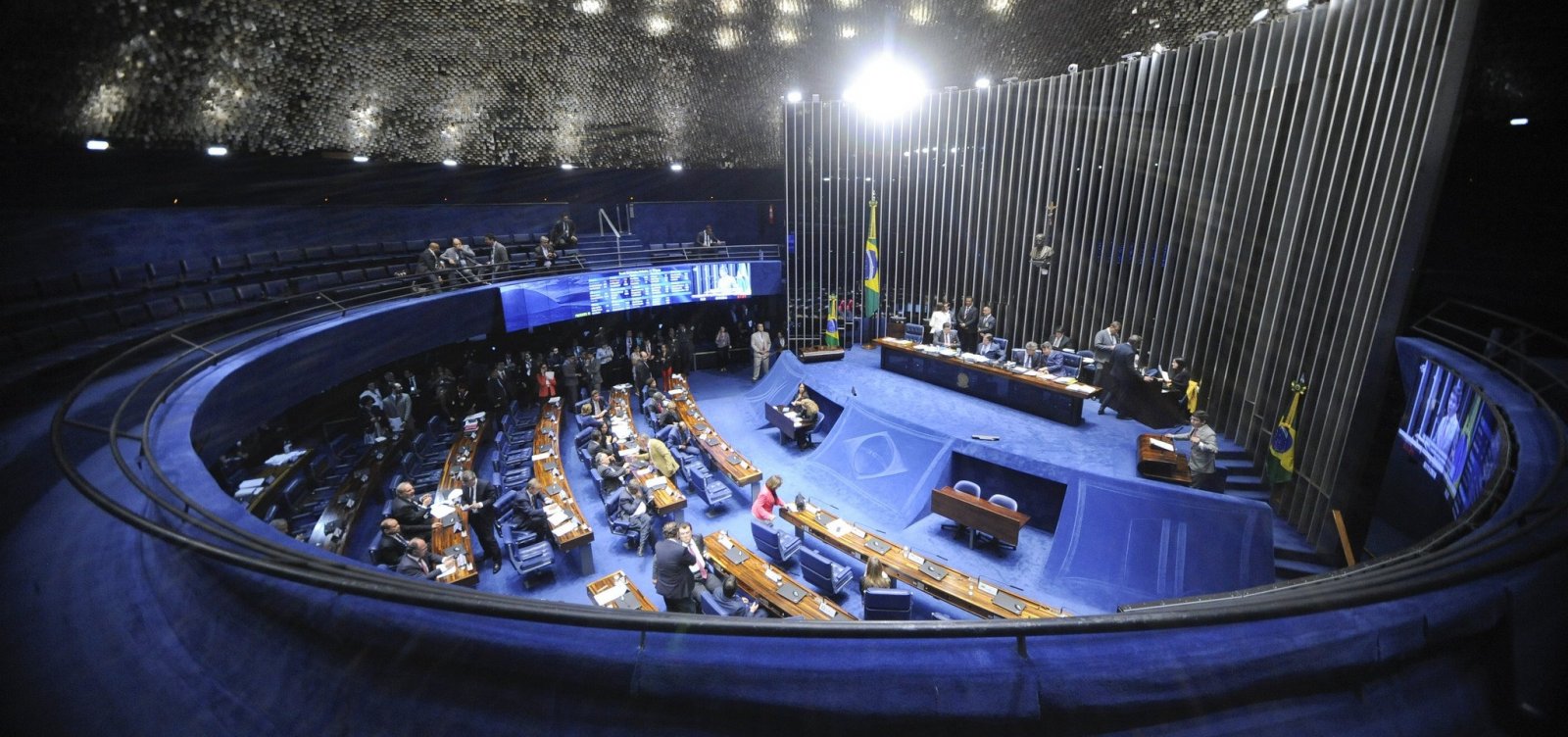  Mudança dos senadores eleitos e dos que não se reelegeram custará R$ 3,6 milhões