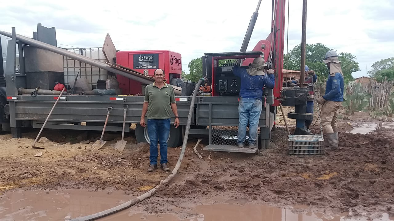  Poço artesiano beneficiará moradores do Pov. São Domingos