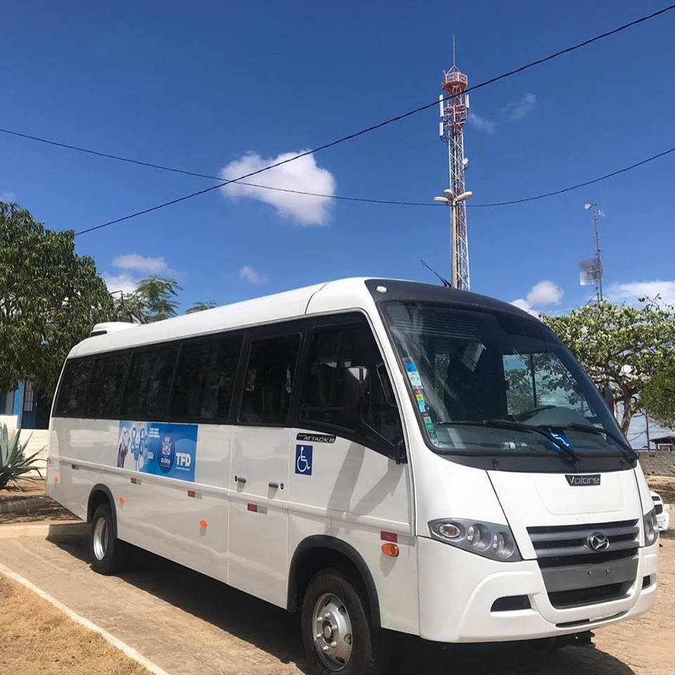  Pacientes de Glória (BA) que fazem TFD ganham micro-ônibus