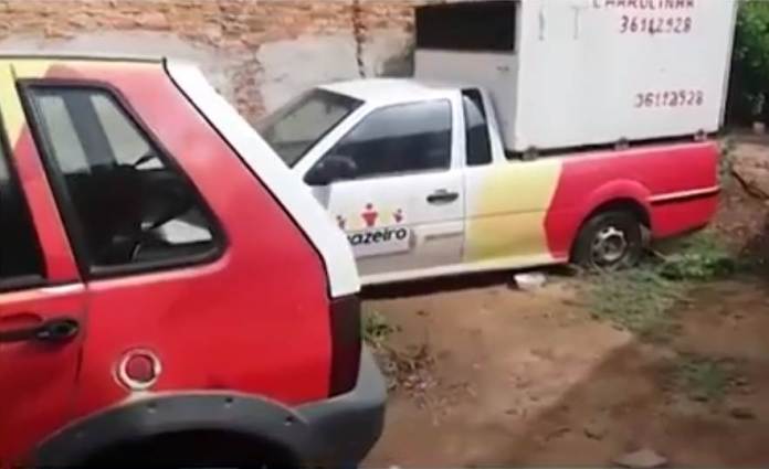  Carros da Secretaria de Saúde de Juazeiro estão quebrados em garagem no Angary