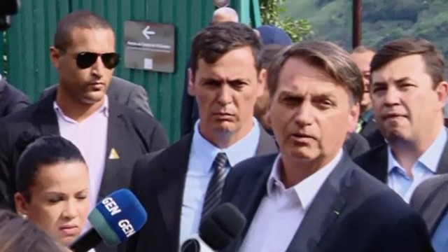  Bolsonaro diz que, se decreto do porte de armas for inconstitucional, tem que deixar de existir