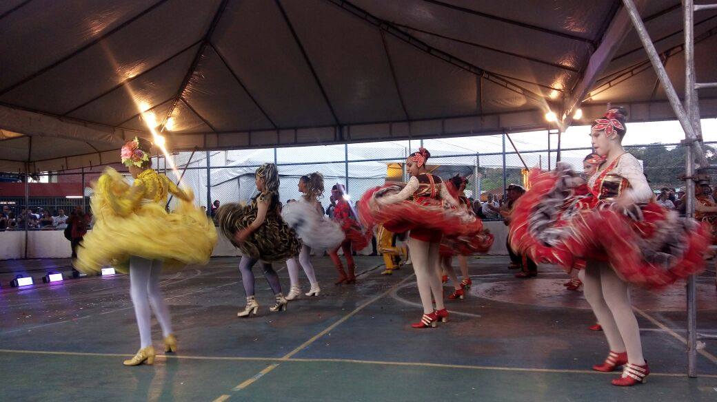  Projeto Escolas Culturais promove atividades alusivas aos festejos juninos em Rodelas