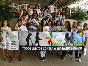  Sedes realiza Pit Stop do Dia Mundial de Combate ao Trabalho Infantil, na Avenida Getúlio Vargas