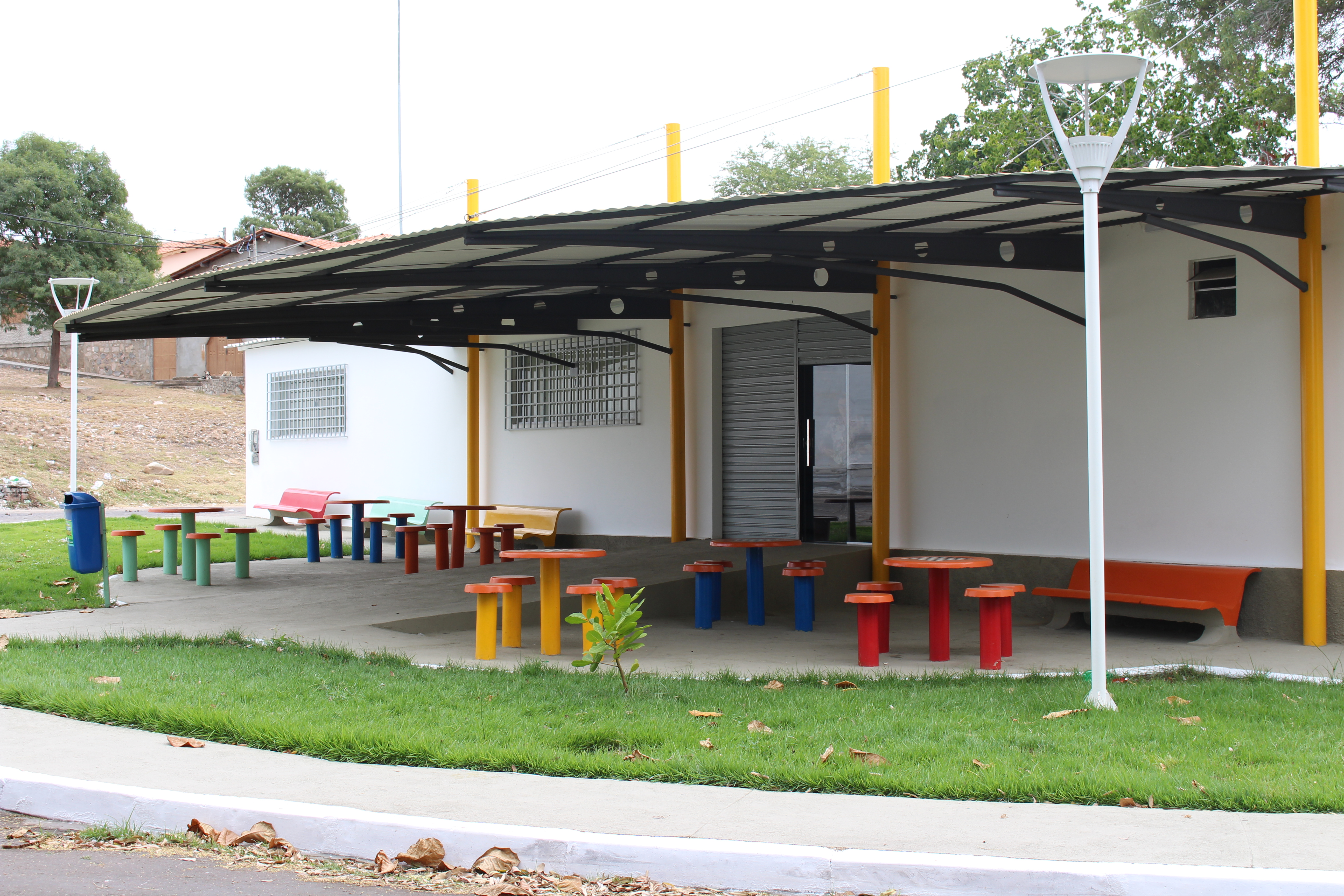  Dentro das comemorações da emancipação de Paulo Afonso, a Biblioteca Municipal e a praça Dom Mário Zanetta, serão inauguradas