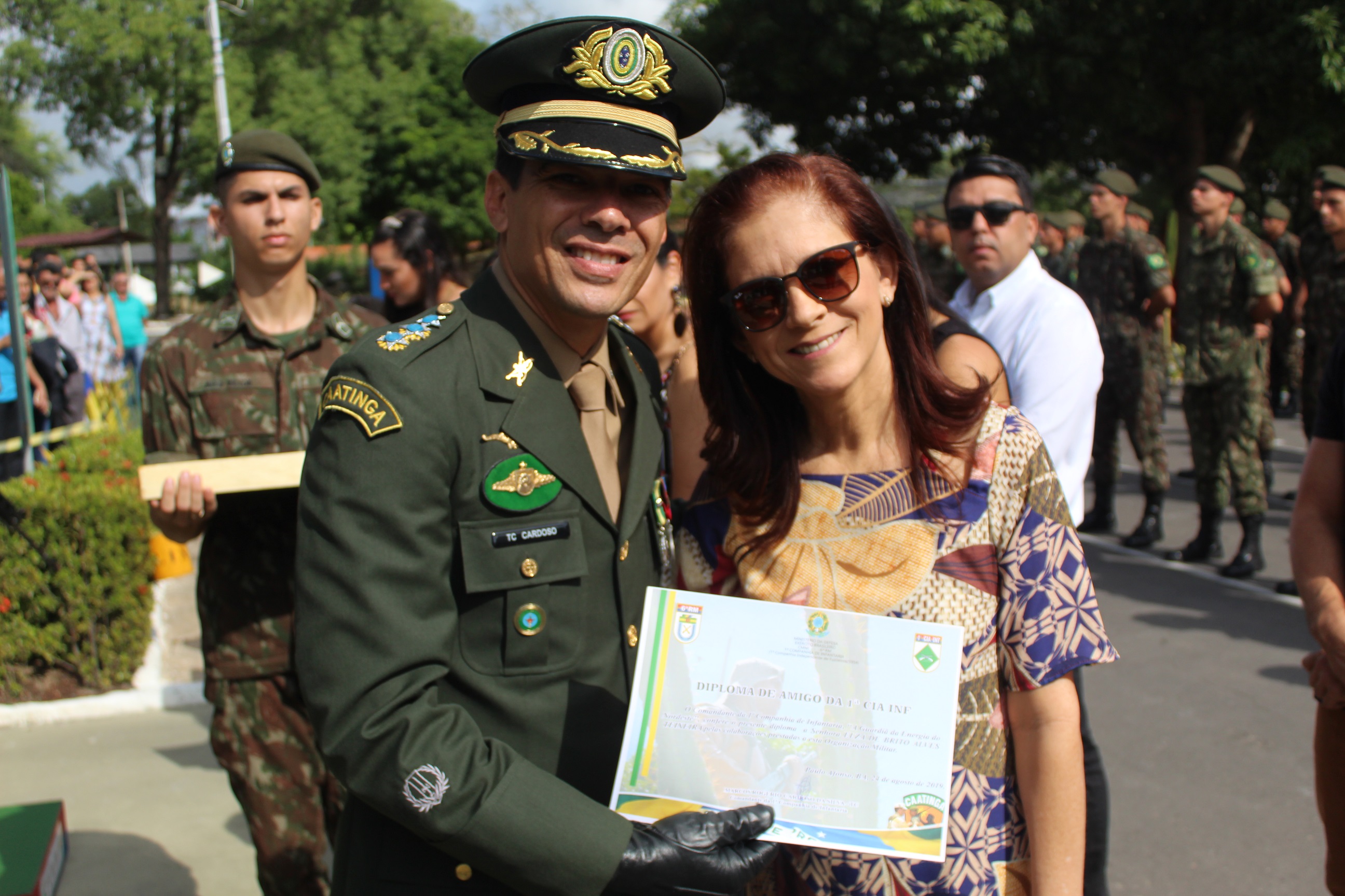  Formatura alusiva ao Dia do Soldado e entrega do diploma de amigos da 1ª Companhia de Infantaria