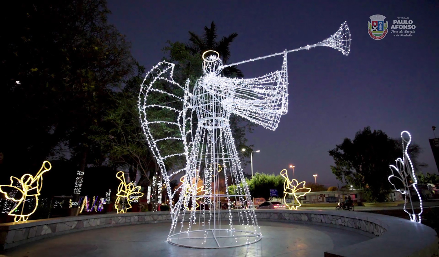  Iluminação do Natal Energia é destaque em reportagem de Natal da TV Bahia