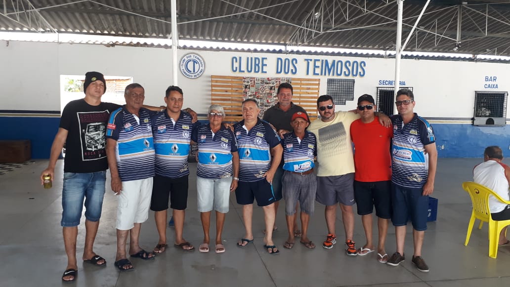  Clube dos Teimosos comemora 37 anos mantendo a tradição