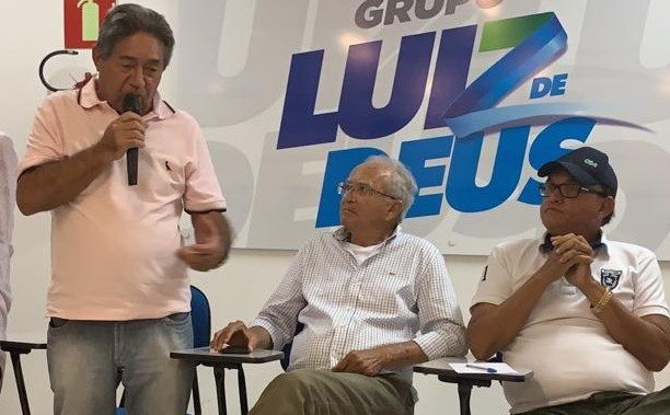  Pedro Macário anuncia saída do PP e ida para a base do governo Luiz de Deus