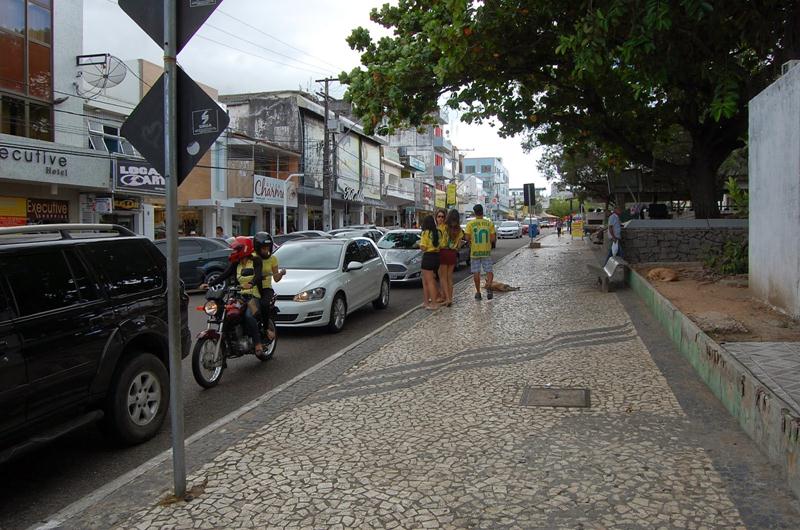  Prefeitura de Paulo Afonso autoriza funcionamento do comércio, das 8h às 18h. Os supermercados podem funcionar até 00h