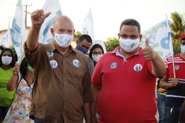  Anilton e Flavinho visitam a comunidade do povoado Riacho