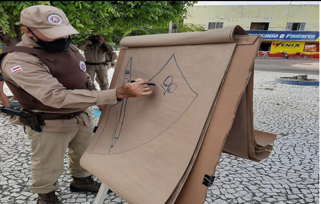  Militares realizam ação socioeducativa, no Bairro Centenário