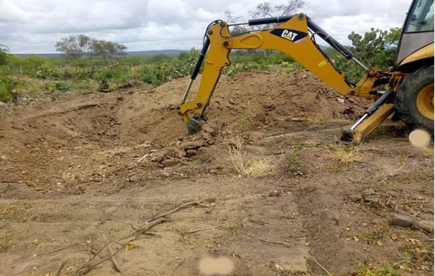  Máquinas começam limpeza e recuperação das aguadas no município de Santa Brígida