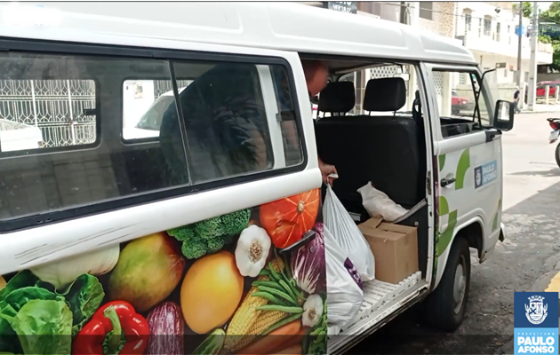  Campanha Paulo Afonso Solidária já realizou quatro entrega de Kits. Faça parte dessa corrente de amor!