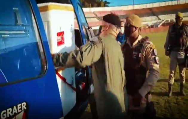  Polícia Militar escolta distribuição de vacinas