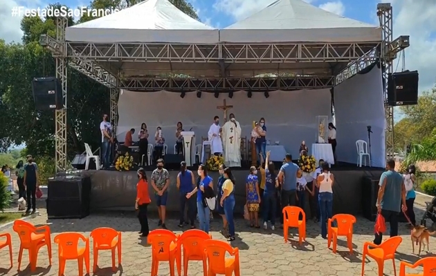  Devido a Festa de São Francisco de Assis, trecho entre a Rua da Gangorra e Rua dos Amores, estará interditado