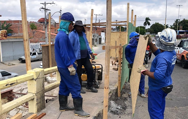  Embasa inicia obras de modernização e ampliação do sistema de água na ponte de acesso a ilha