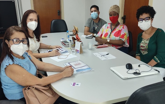  Elza Brito e Maria Ângela visitam a Escola Estadual Professora Nadir Araújo, em Salvador