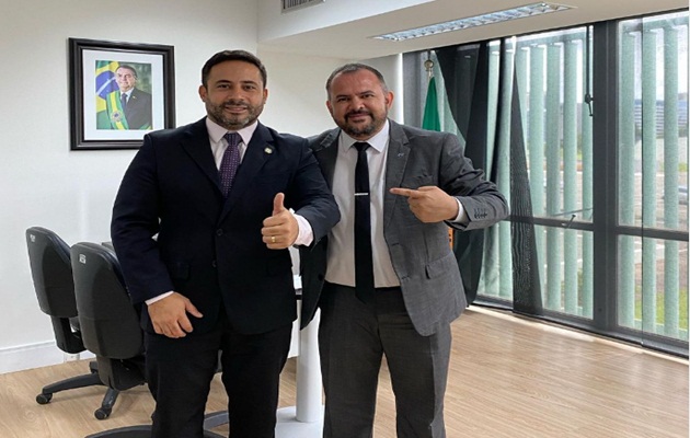  David tem encontro em Brasília com Edu Cabral, para viabilizar projetos educativos para as crianças e jovens glorienses