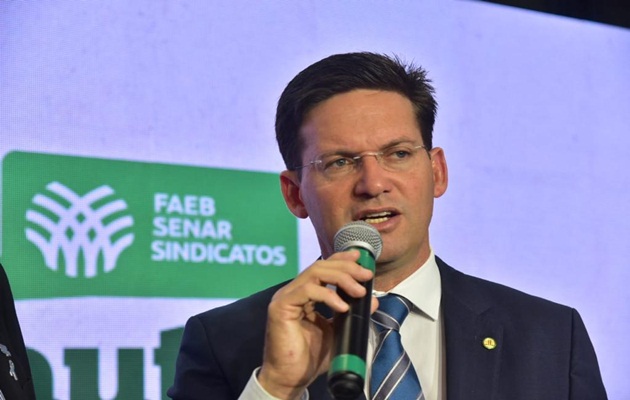  “Serei o governador que mais dará atenção ao agro na Bahia”, diz Roma em evento da Faeb