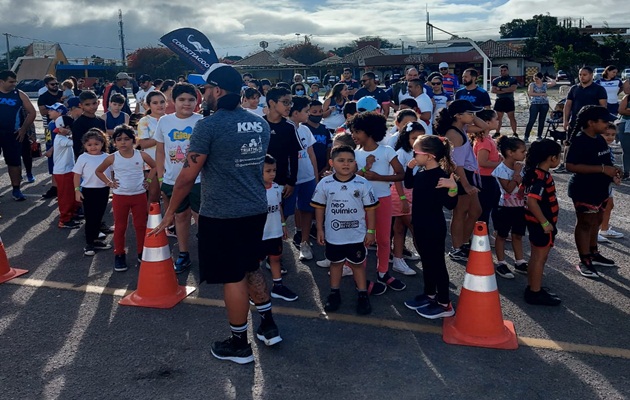  KNS realiza corrida com crianças de 2 a 12 anos idade