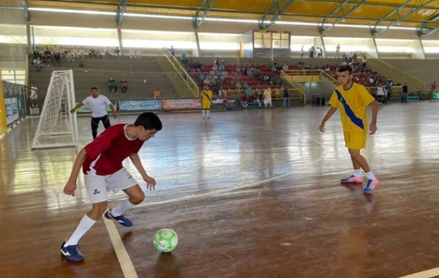  Com a realização de uma partida com alunos da APAE, tem início os Jogos do JEMPA 2022