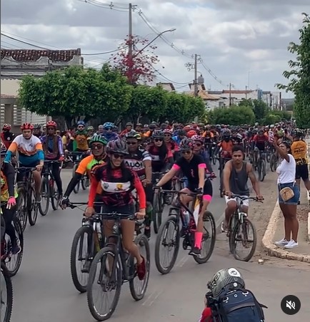  Mais de mil ciclistas participaram do 1º Ciclo Turismo de Jeremoabo- BA