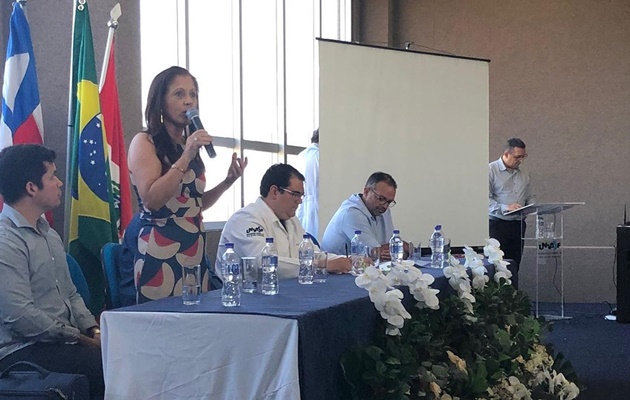  Elza Brito e Adonel Gomes, participaram da Cerimônia do Jaleco do curso de medicina, da Univasf