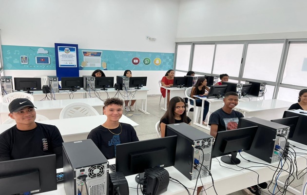  Nesta terça, jovens do Bairro Prainha poderão realizar inscrições para o curso de Informática Básica