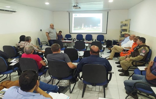  Reunião define segurança durante as festividades da Copa do Mundo, Natal Encantado e virada do ano