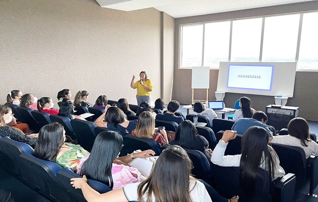  Profissionais da rede de Atenção Básica participam de capitação no diagnóstico da hanseníase