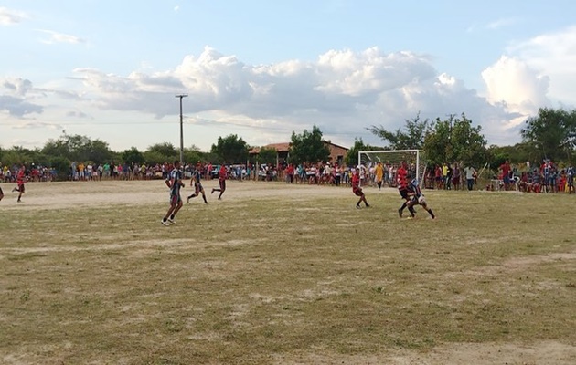  Domingo, 05, teve jogos de ida da semifinal do Campeonato de Futebol da Área Rural