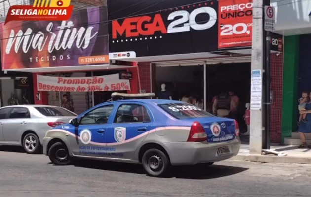  Indivíduo é flagrado tentando furtar produtos de uma loja no centro da cidade