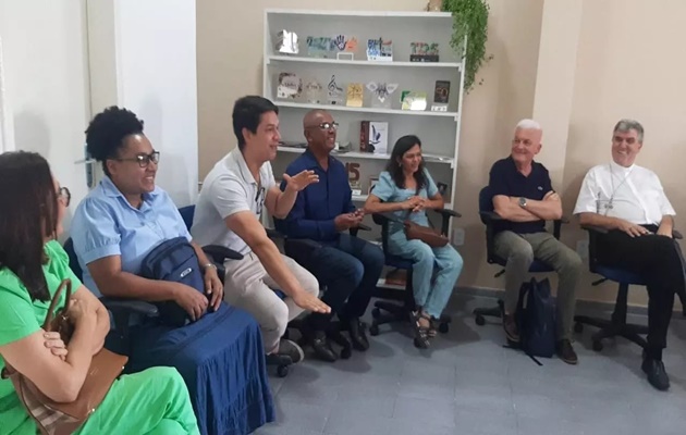  Empresários italianos pretendem instalar, em Paulo Afonso, uma Escola de Preparação Técnica na área do turismo