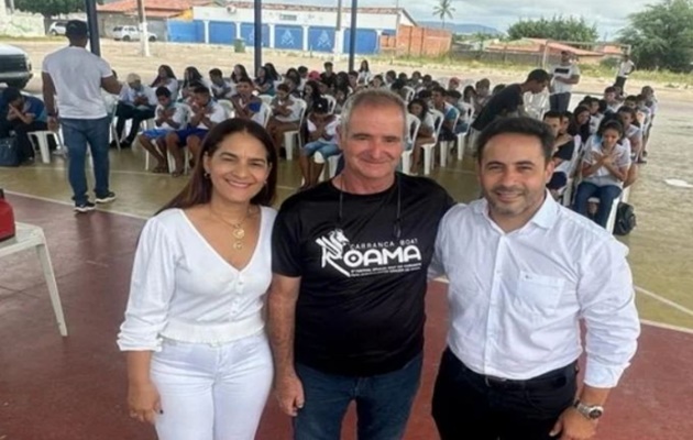  David Cavalcanti, Deusângela Bacelar e Decarli Cesare prestigiam aula teórica do Carranca Boat